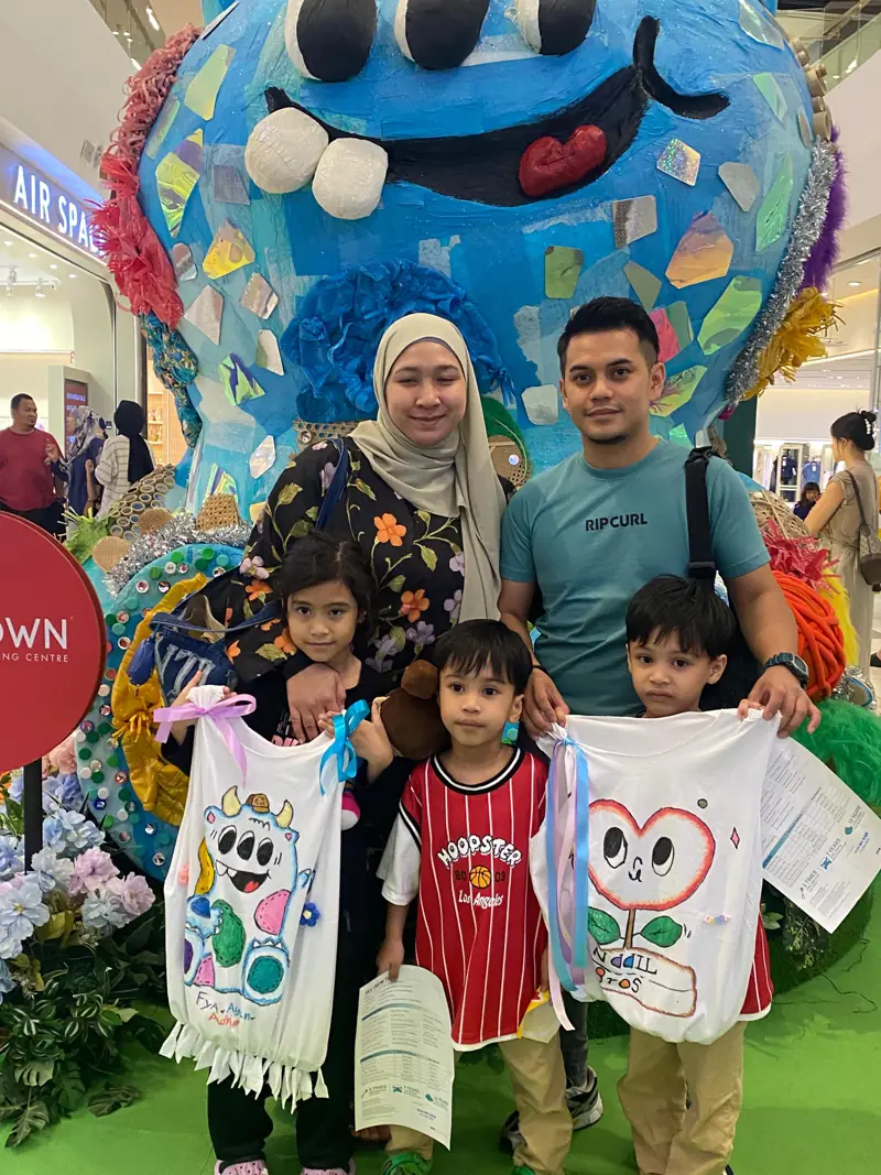 DIY tote bags at MyTown Eco & Fun · April 2026 — photo 3