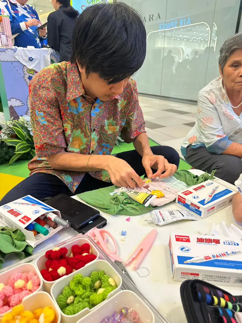 DIY tote bags at MyTown Eco & Fun · April 2026 — photo 5