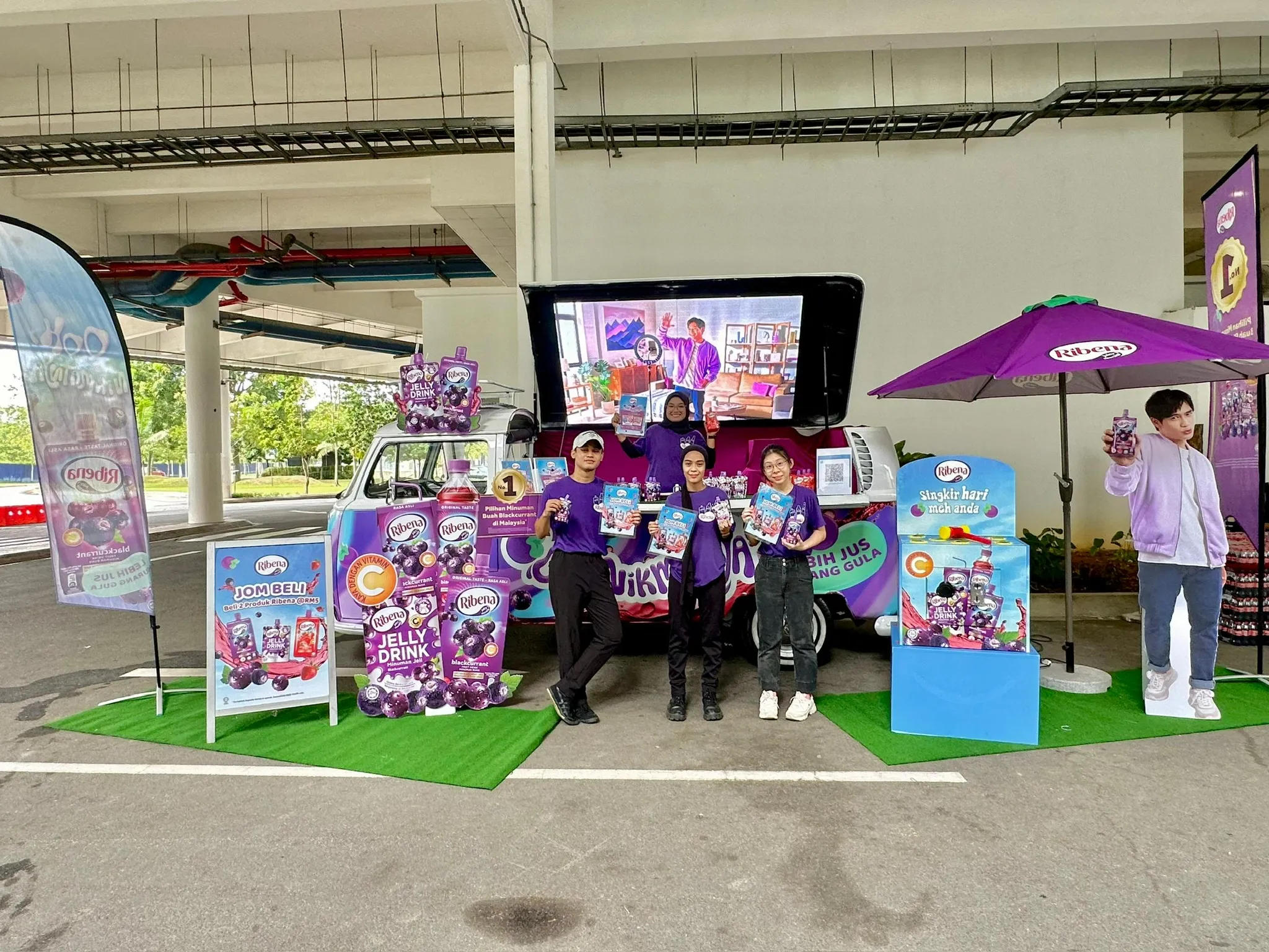 Ribena Kombi Van roving campaign activation by Baito Events